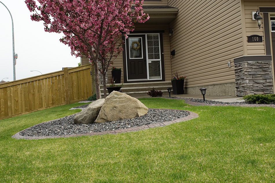 FLAGSTONE - Creative Edge Curbing